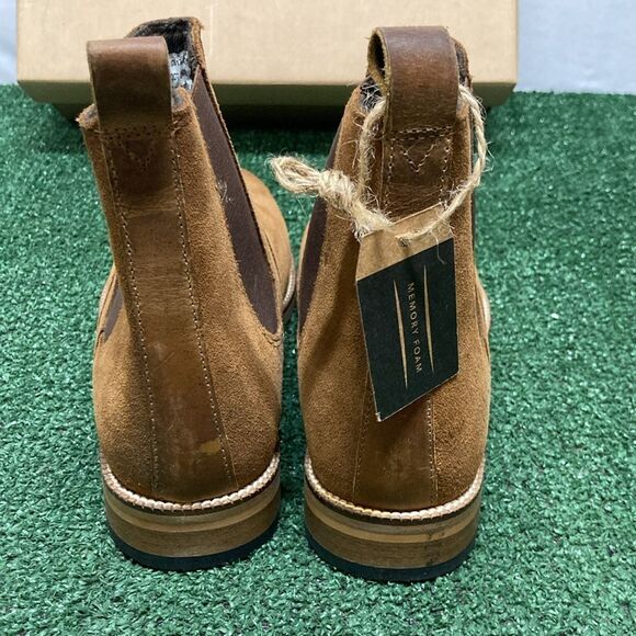 New Crevo Tan Suede Chelsea Boots with memory foam men’s size 9 (OKPM-07-018) - Picture 3 of 9